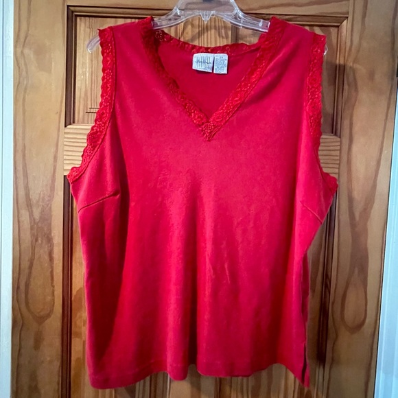 jason maxwell Tops - Jason Maxwell Red Sleeveless Blouse, Size 2X